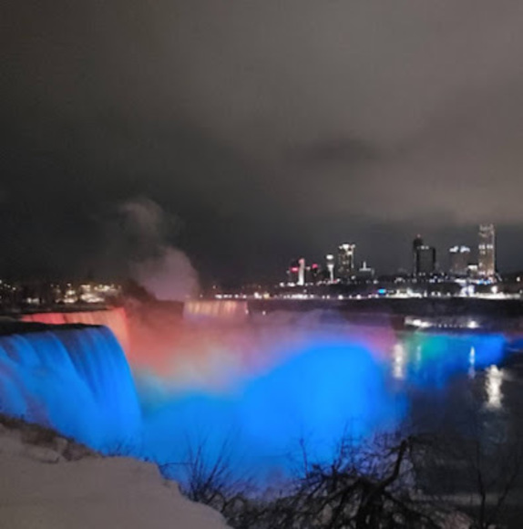 Meet your Posher, Isabella - Picture 1 of 1